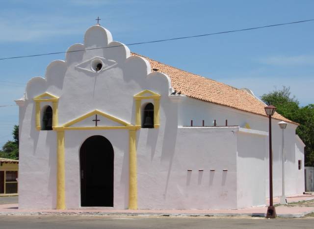 2. Iglesia La Pastora