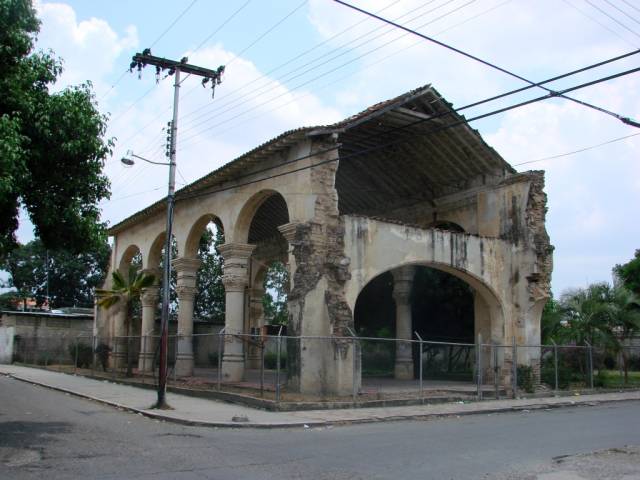5. Ruinas iglesia Santo Domingo